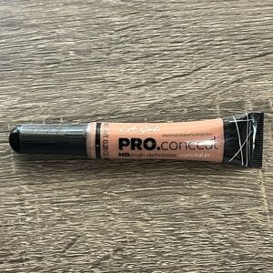 L.A. Girl PRO.Conceal HD.high-definition concealer GC994 Peach Corrector